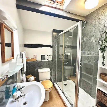 On The Brook * Braithwaite